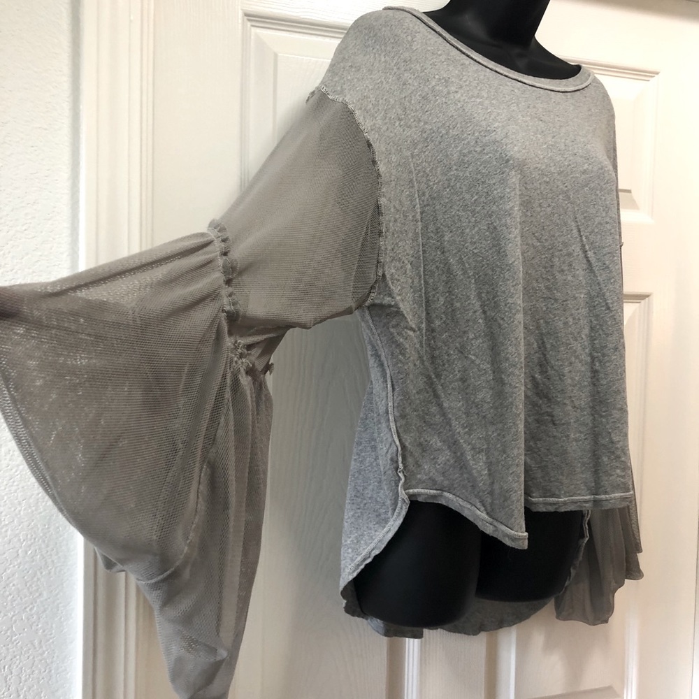 GORGEOUS FREE PEOPLE BLOUSE SIZE M GREAT CONDITION